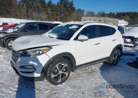 2017 Hyundai Tucson Limited z USA, uszkodzony, nr VIN KM8J3CA27HU274809